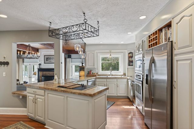 188 Kensington Road, Hampton Falls, NH 03844