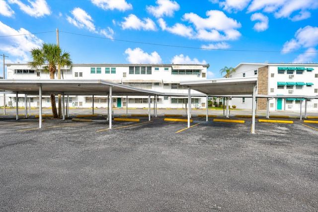 5945 21ST STREET N 3, St Petersburg, FL 33714