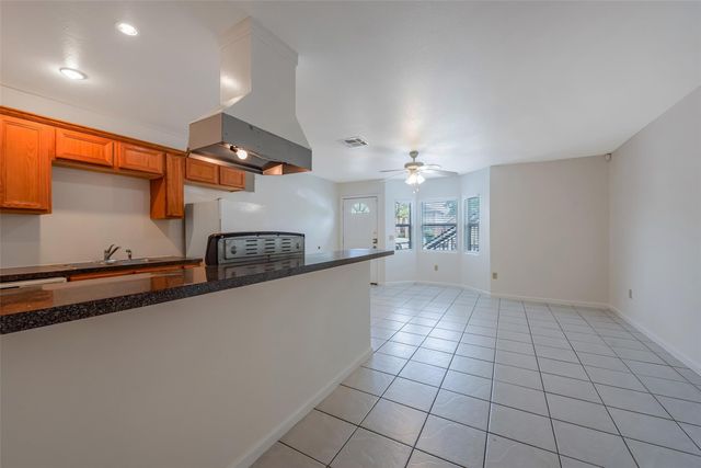 3238 Alabama 5, Houston, TX 77004