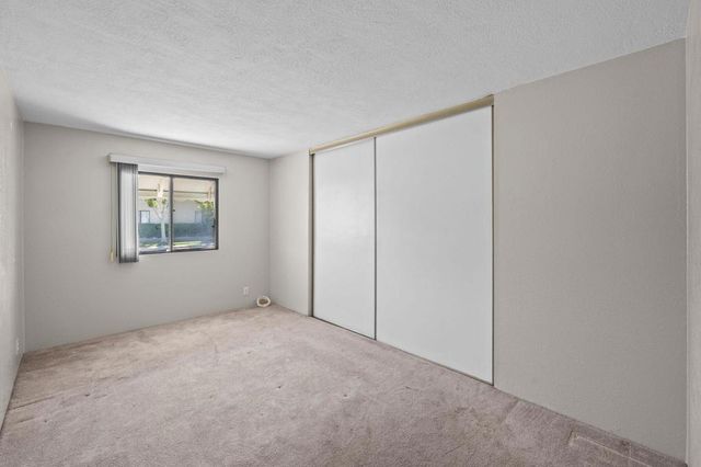 9161 Santa Fe Avenue E 20, Hesperia, CA 92345