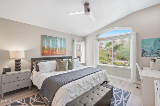 13957 N Trade Winds Way, Oro Valley, AZ 85755