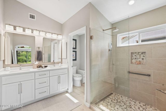 13957 N Trade Winds Way, Oro Valley, AZ 85755