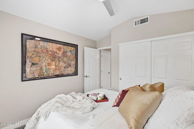 13957 N Trade Winds Way, Oro Valley, AZ 85755