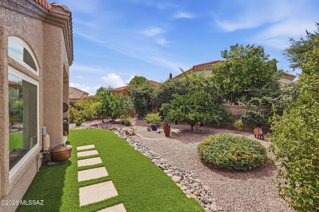 13957 N Trade Winds Way, Oro Valley, AZ 85755