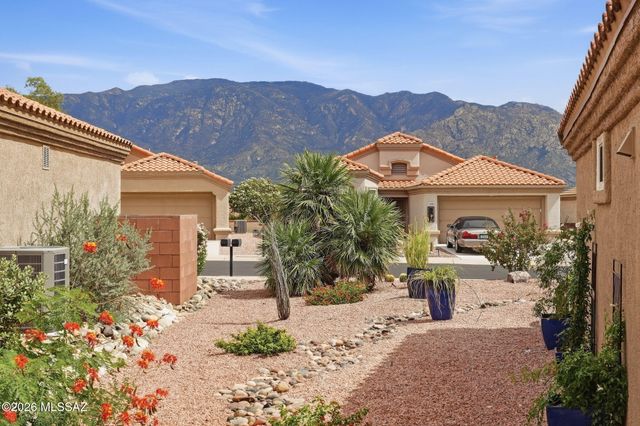 13957 N Trade Winds Way, Oro Valley, AZ 85755