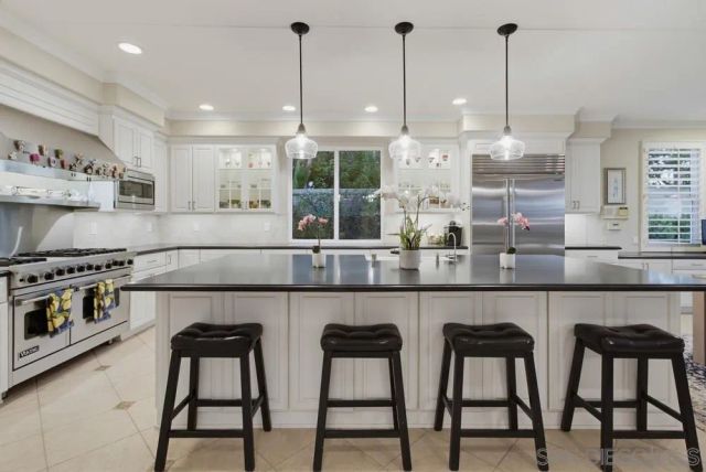 12423 Figtree St, San Diego, CA 92131