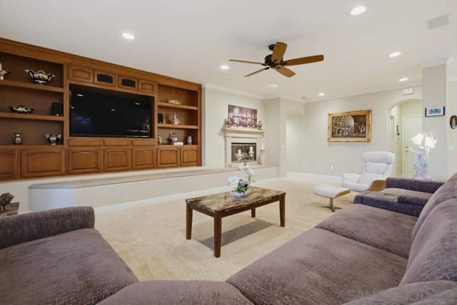 12423 Figtree St, San Diego, CA 92131