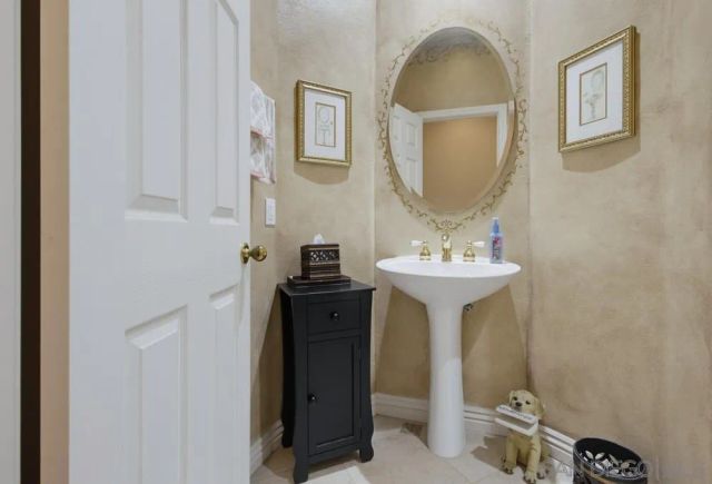 12423 Figtree St, San Diego, CA 92131