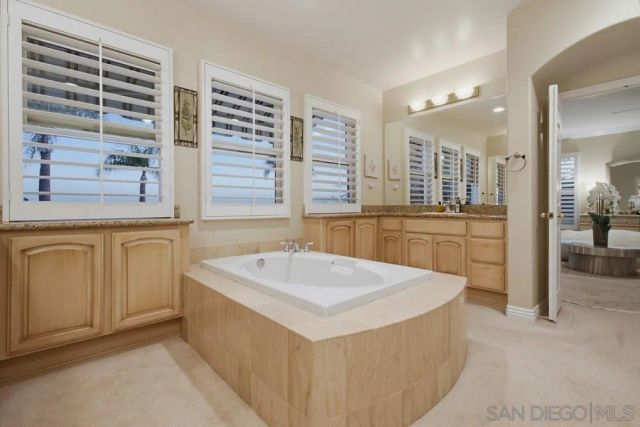 12423 Figtree St, San Diego, CA 92131