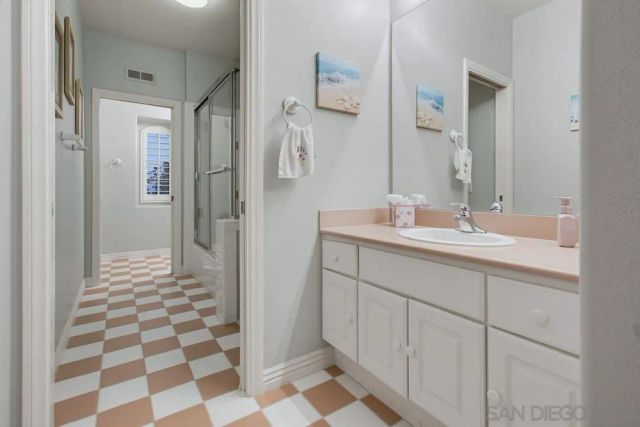 12423 Figtree St, San Diego, CA 92131