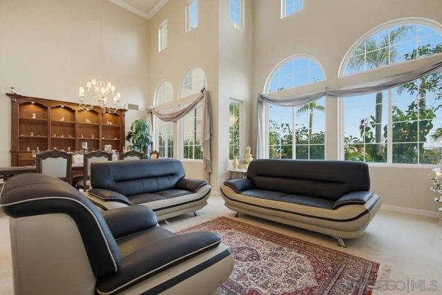 12423 Figtree St, San Diego, CA 92131