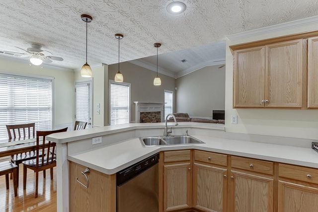 6485 Flowery Way, Flowery Branch, GA 30542