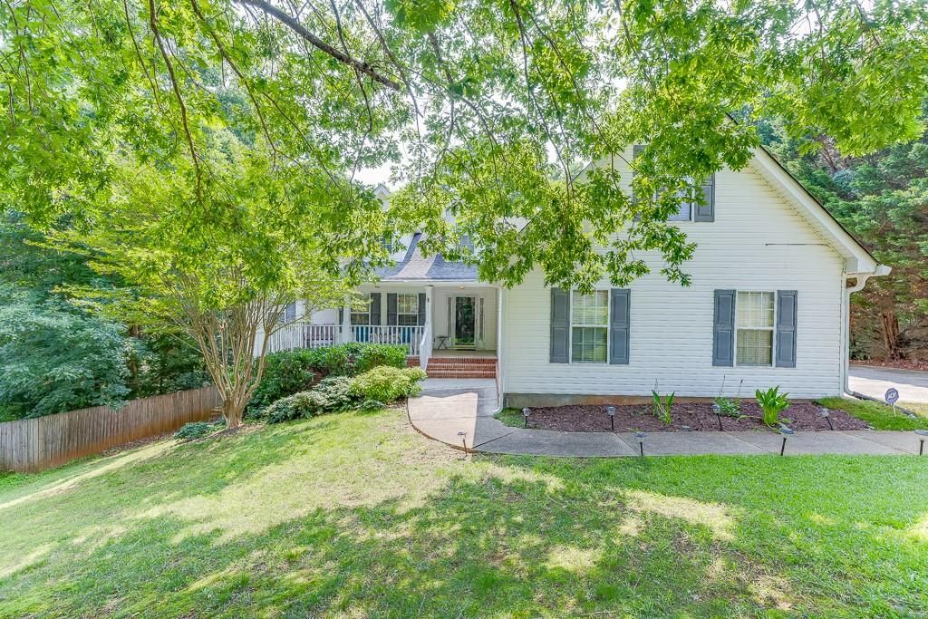 6485 Flowery Way, Flowery Branch, GA 30542