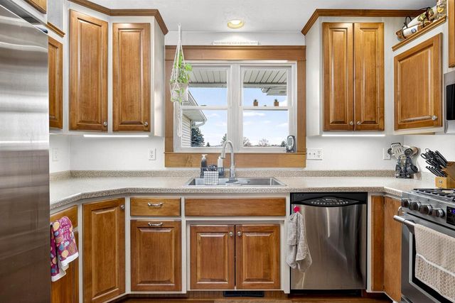 W7628 CENTER VALLEY ROAD, Shiocton, WI 54170