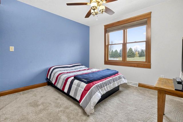 W7628 CENTER VALLEY ROAD, Shiocton, WI 54170