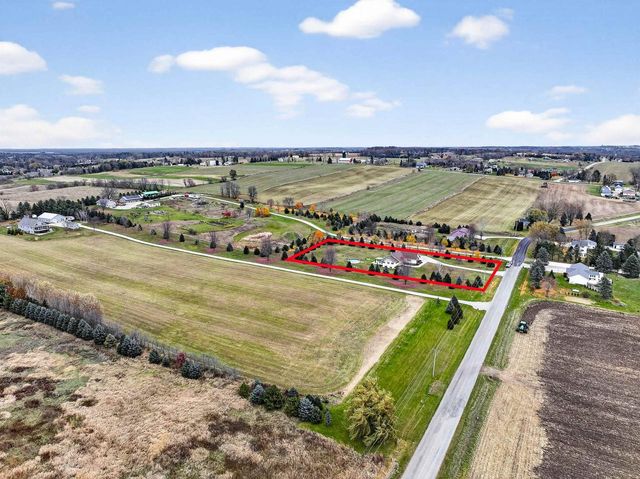 W7628 CENTER VALLEY ROAD, Shiocton, WI 54170