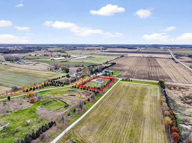 W7628 CENTER VALLEY ROAD, Shiocton, WI 54170