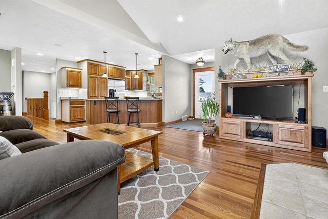 W7628 CENTER VALLEY ROAD, Shiocton, WI 54170