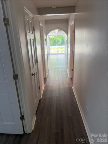 1135 Iron Circle, Morganton, NC 28655