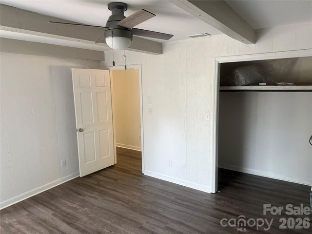 1135 Iron Circle, Morganton, NC 28655