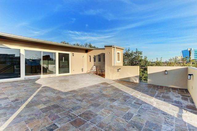 5002 Milam, Houston, TX 77006