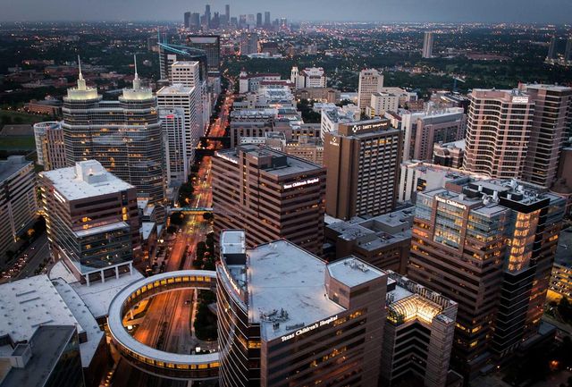 5002 Milam, Houston, TX 77006