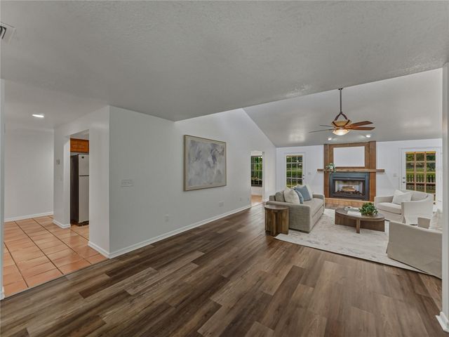 16404 ASHWOOD DRIVE, Tampa, FL 33624