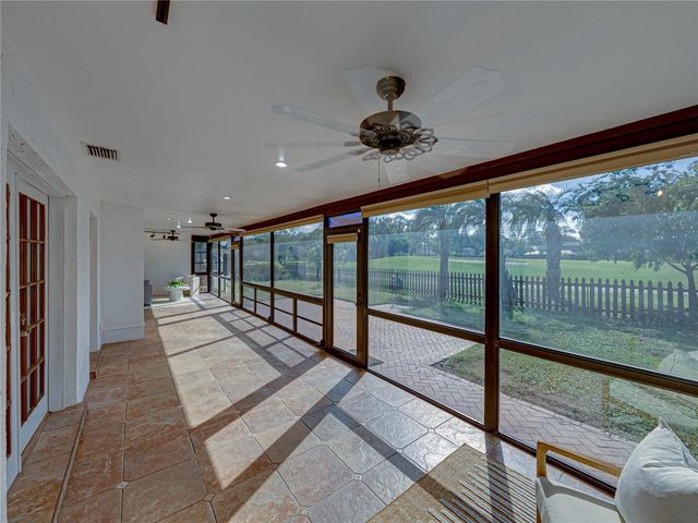 16404 ASHWOOD DRIVE, Tampa, FL 33624