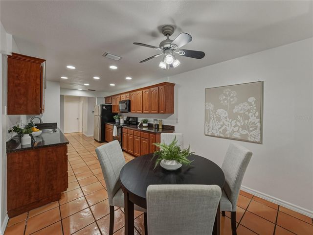 16404 ASHWOOD DRIVE, Tampa, FL 33624