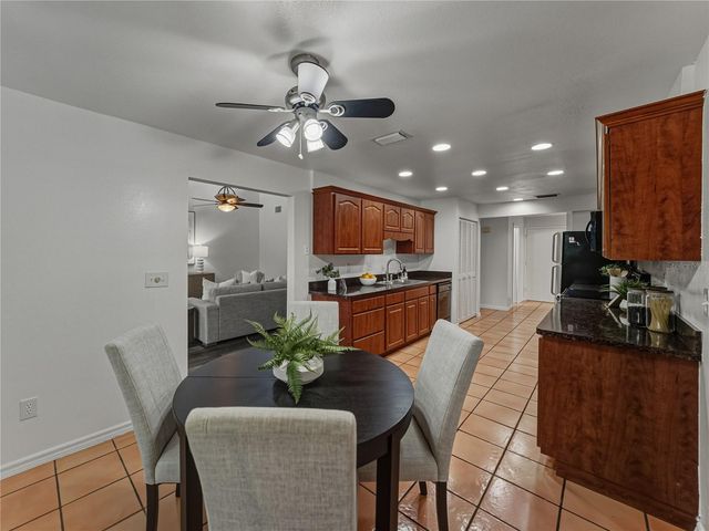 16404 ASHWOOD DRIVE, Tampa, FL 33624