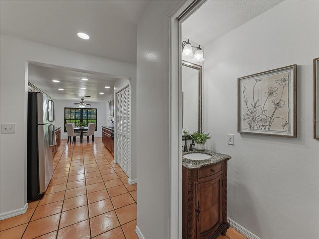 16404 ASHWOOD DRIVE, Tampa, FL 33624