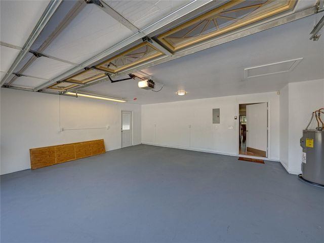 16404 ASHWOOD DRIVE, Tampa, FL 33624