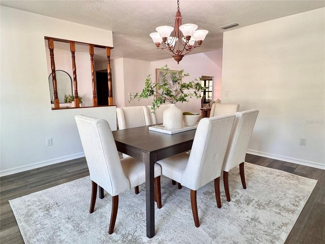 16404 ASHWOOD DRIVE, Tampa, FL 33624