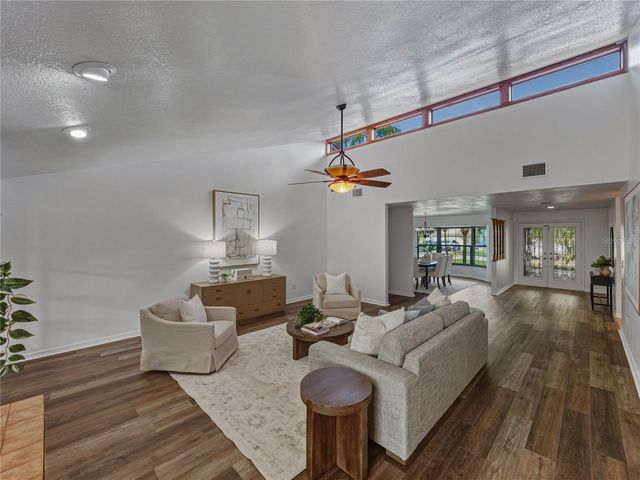 16404 ASHWOOD DRIVE, Tampa, FL 33624