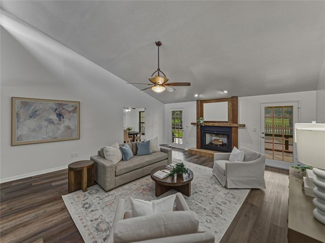 16404 ASHWOOD DRIVE, Tampa, FL 33624