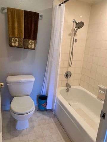 2508 Navarra Drive 424, Carlsbad, CA 92009