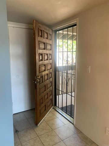 2508 Navarra Drive 424, Carlsbad, CA 92009