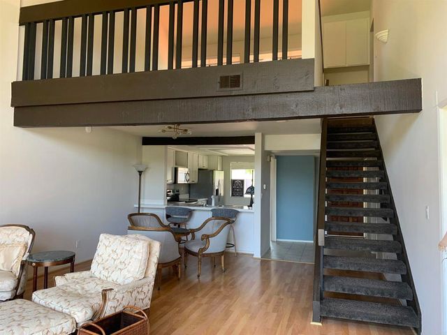 2508 Navarra Drive 424, Carlsbad, CA 92009