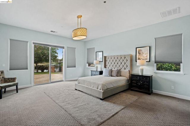 2683 Manresa Shore Lane, Oakley, CA 94561