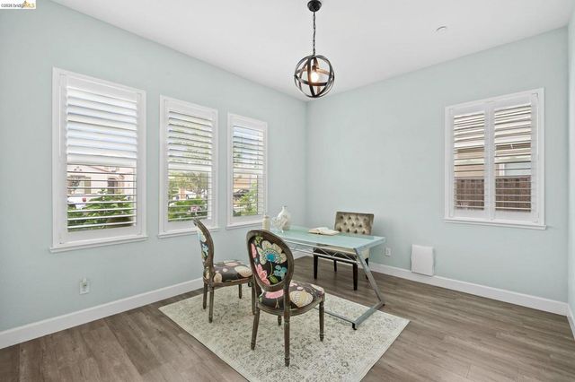 2683 Manresa Shore Lane, Oakley, CA 94561