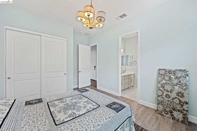 2683 Manresa Shore Lane, Oakley, CA 94561