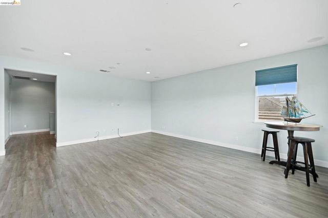 2683 Manresa Shore Lane, Oakley, CA 94561
