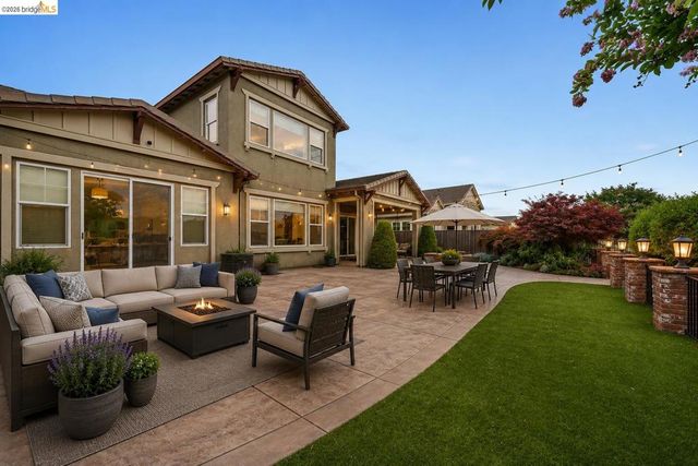 2683 Manresa Shore Lane, Oakley, CA 94561
