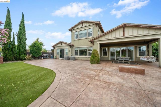 2683 Manresa Shore Lane, Oakley, CA 94561