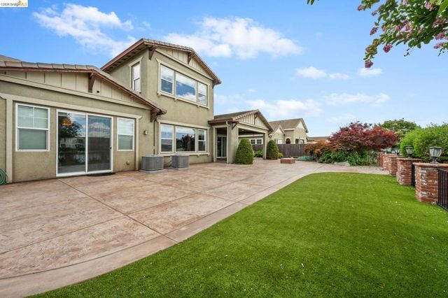 2683 Manresa Shore Lane, Oakley, CA 94561