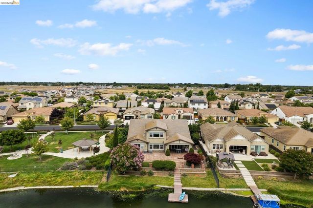 2683 Manresa Shore Lane, Oakley, CA 94561