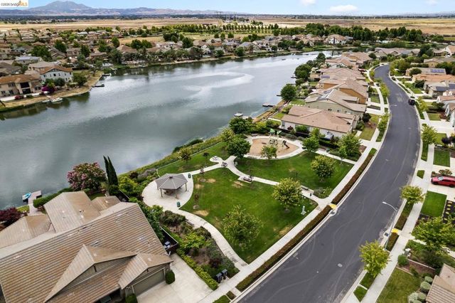 2683 Manresa Shore Lane, Oakley, CA 94561