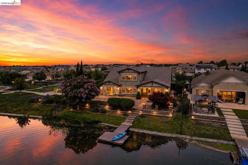 2683 Manresa Shore Lane, Oakley, CA 94561