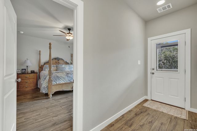 2870 Candlelight, Canyon Lake, TX 78133