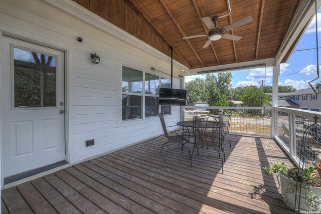 2870 Candlelight, Canyon Lake, TX 78133